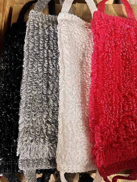 Plata ķermeņa švamme bez pildījuma