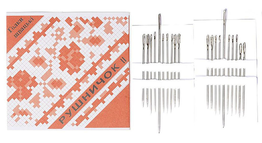 Adatu komplekts ar lielām acīm